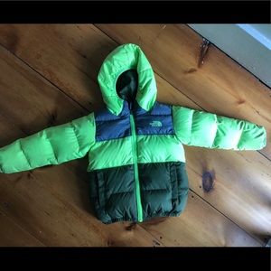 The North Face Moondoggy down puffer 550 size 4t